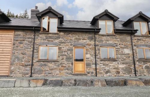 Llanwddyn House | Llety Dewi