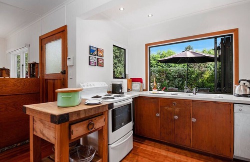 Taupo District House | Llieno - Lake Taupo Holiday Home