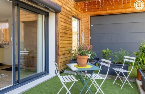 Myans House | LO NINCHA - MYANS - Gîte