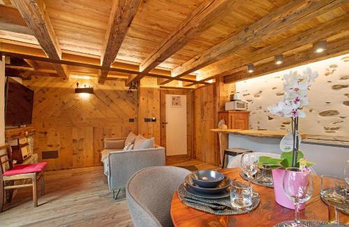 Valsavarenche Ski Chalet | Lo Pailler de Mamma e Pappa