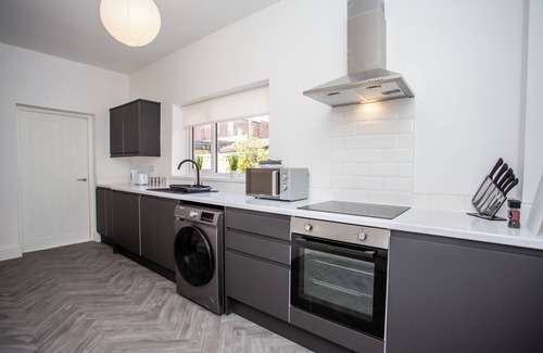 Seaham House | Local shops, bars and restaurants