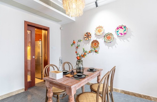 Xiangzhou District Apartment | Locals Boutique Apartment Huafa Plaza 33
