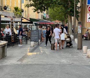 Antibes City Centre Boat Rental | Location cote d azur