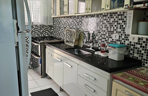 Jardim Virginia House | LOCATION IN THE PORTUGUESE GUARUJÁ. Next to Turtles Available this week end.