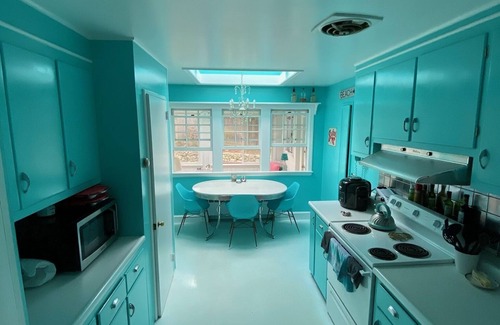 Cliff Walk House | Location! Walk to Beach/Downtown Newport Cottage