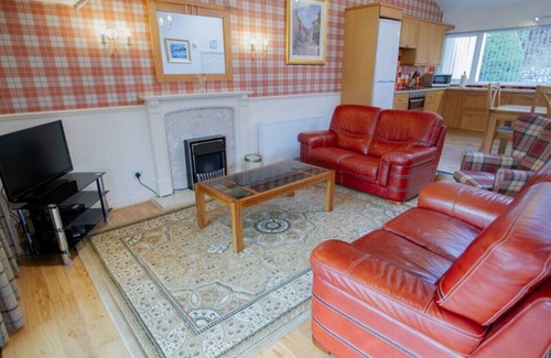 Kinloch Rannoch Villa | Loch Rannoch Highland Club, Highland Lodge 43