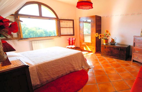 Pomarance Cabin | Lodge ∙ 1 bedroom ∙ 5 guests