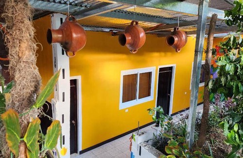 San Juan La Laguna Cabin | Lodge ∙ 6 guests