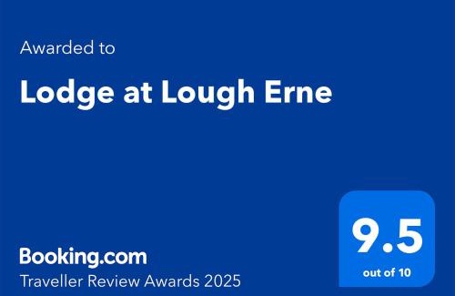 Enniskillen Cabin | Lodge at Lough Erne