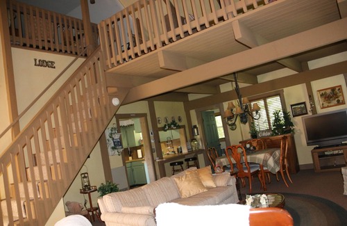 North Industry Cabin | Lodge in the Country