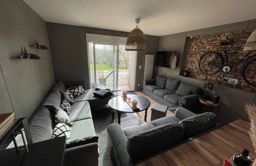 Pays Riolais Bed & Breakfast | Lodge in the Ognon valley for up to 18 people