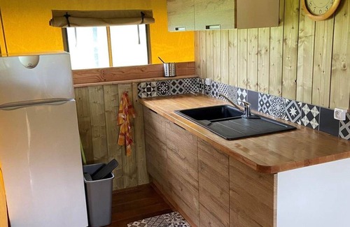 Vigeois Apartment | Lodge la Vie Valade in Vigeois