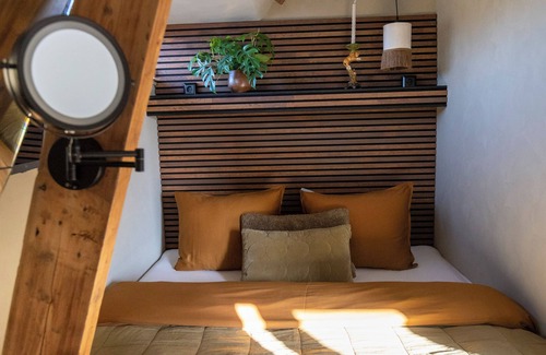 Sassenheim Bed & Breakfast | LODGE&LOFT