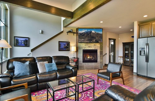 Wildernest House | Lodgepole Lookout: Panoramic Mountain Views