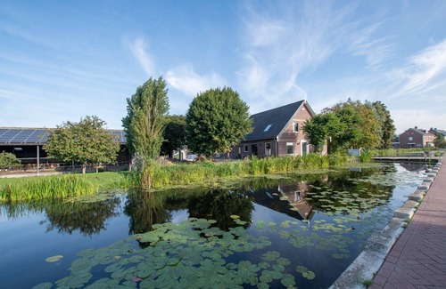 Leidschendam Apartment | Lodging 2: Luxury 2 person apartment.