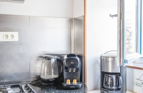Corsaint House | Lodging in Gold Coast in the heart of Auxois