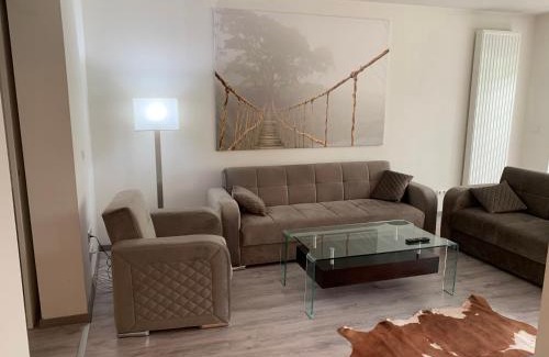Reinbek Apartment | Loftähnliche Ferienwohnung bei Hamburg