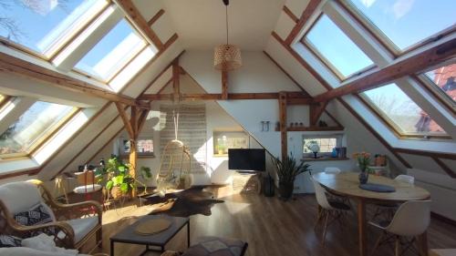 Cieplice Apartment | Loft 100m2 - dwupoziomowy