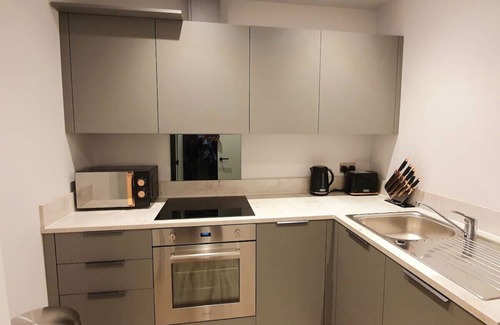 Bishop's Stortford Apartment | Loft 2 - luxury spacious apartment near Stansted