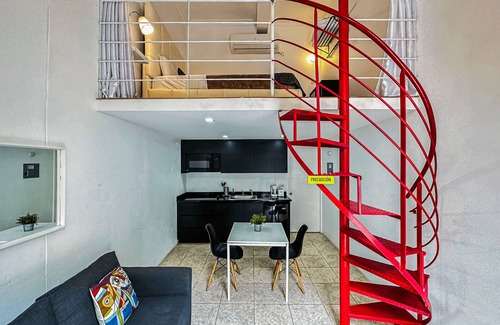 Ponce Centro Apartment | Loft Aparment Steps From Nightlife, Gladiolas II/Loft + Room/Free WIFI - 2101