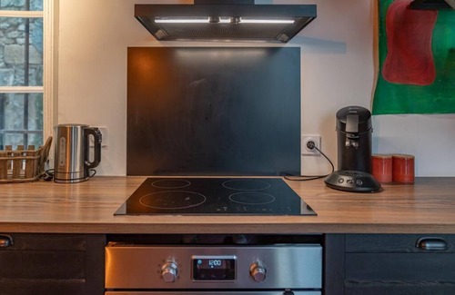 Nimes City Centre Apartment | 🏛️ Loft at Maison Carrée - 2/4 people- ⭐