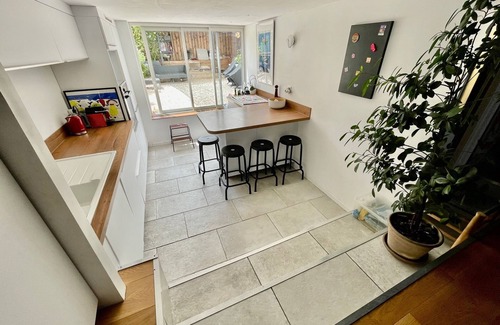 Castelnau-le-Lez Apartment | Loft Avec Jardin, Parking, Clim et Wifi, Proche Centre Ville, Idéal Pour Famille