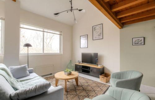 Voltaire - Saint Amour Apartment | Loft avec mezzanine au coeur du 3ème, Lyon
