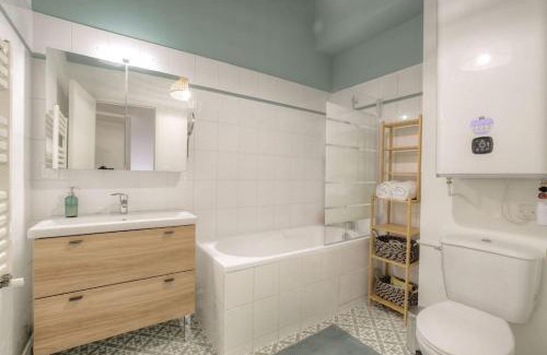 Voltaire - Saint Amour Apartment | Loft avec mezzanine au coeur du 3ème, Lyon