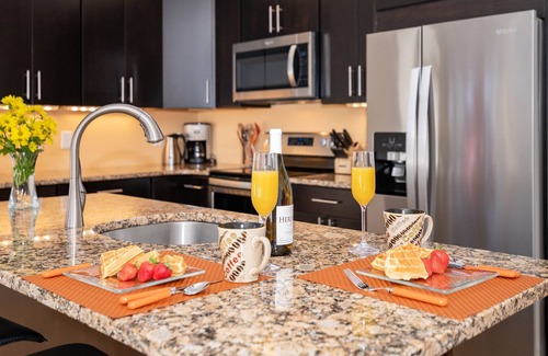 West Chester Apartment | Loft Bliss! Relaxing, inviting and therapeutic. The perfect roamntic getaway!