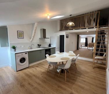 Revel Apartment | LOFT COSY - CENTRE HISTORIQUE climatisé