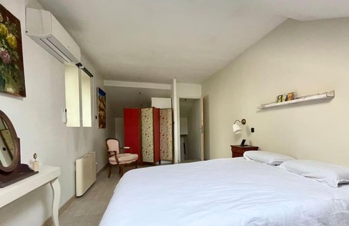 Quartier de France Apartment | Loft des Célestins