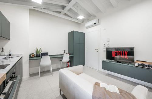 Casalgrande Apartment | Loft Design Free Parking - Maranello - Sassuolo