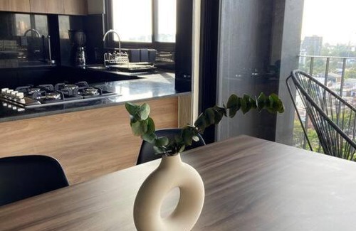 Zona Minerva Apartment | Loft Doble Altura Americana Piso 5 @serra