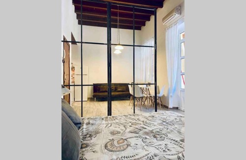 San Bartolome Apartment | Loft exclusivo en el centro histórico de Sevilla