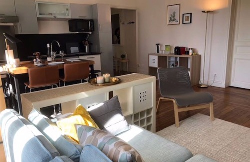 Neuilly-sur-Seine Apartment | Loft Neuilly