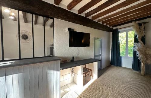 Villeneuve-sur-Fere Apartment | Loft Préaux