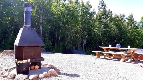 Laxa Municipality House | Loft-Sleeps5-Parking-Spa-LakeViews-PetFriendly