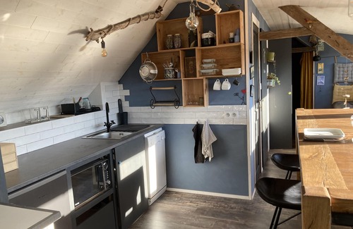 Saint-Cernin-de-Larche Apartment | Loft south for 2 to 7 people, kitchenette. Access to the hostel's common areas.