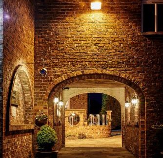 Wressle Hotel | Loftsome Bridge Hotel