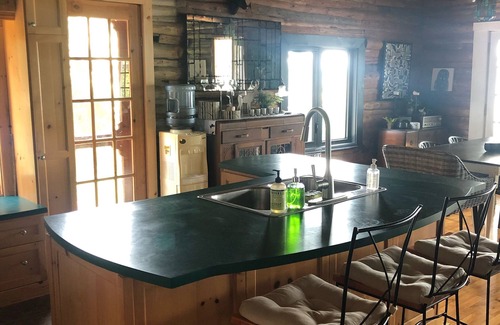 Killaloe Cottage | Log Cottage + 2 Log Cabins at Round Lake (6 bdrms; 3 baths, sleeps15)
