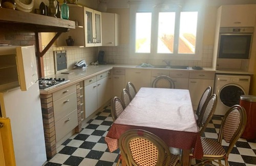 Sainte-Gemme-en-Sancerrois House | Logement Authentique à Sainte-gemme-en-sancerrois