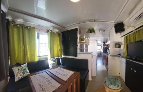 Montech Boat Rental | Logement entier sur bateau