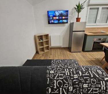 Pagny-sur-Meuse Apartment | Logement neuf Parking privé Direct RN4 Netflix