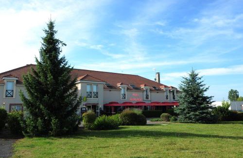 Vouziers Hotel | Logis Argonne Hôtel