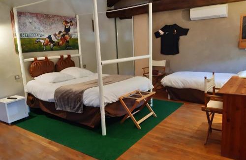 Daux Bed & Breakfast | Logis Domaine de Peyrolade