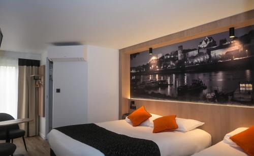 Roseraie - Orgemont Hotel | Logis Hôtel Angers Sud