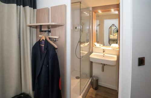 Roseraie - Orgemont Hotel | Logis Hôtel Angers Sud