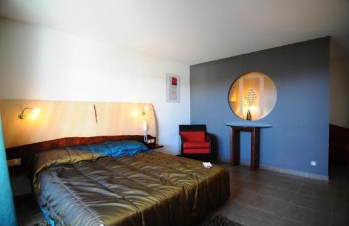 Perpignan Hotel | Logis Hôtel La Fauceille
