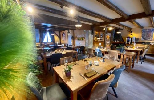 Areches Hotel | Logis Hôtel Les Ancolies