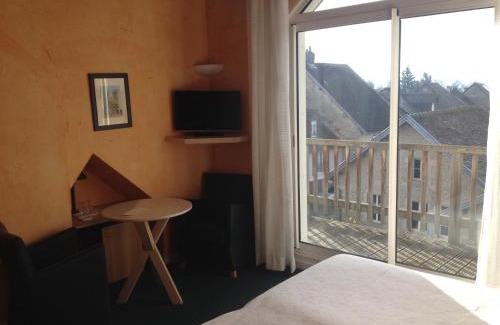Chille Hotel | Logis Hôtel Parenthèse, Restaurant & Spa